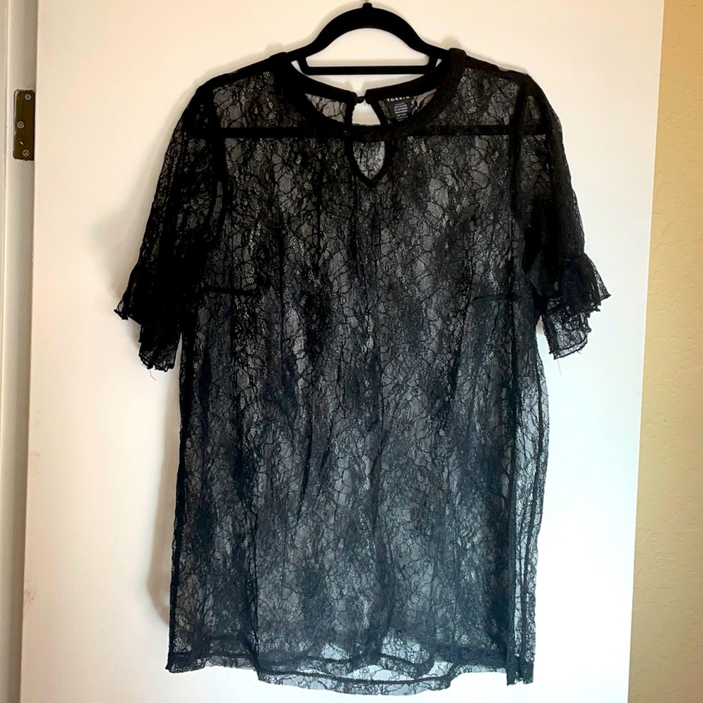 Torrid black lace short sleeve top